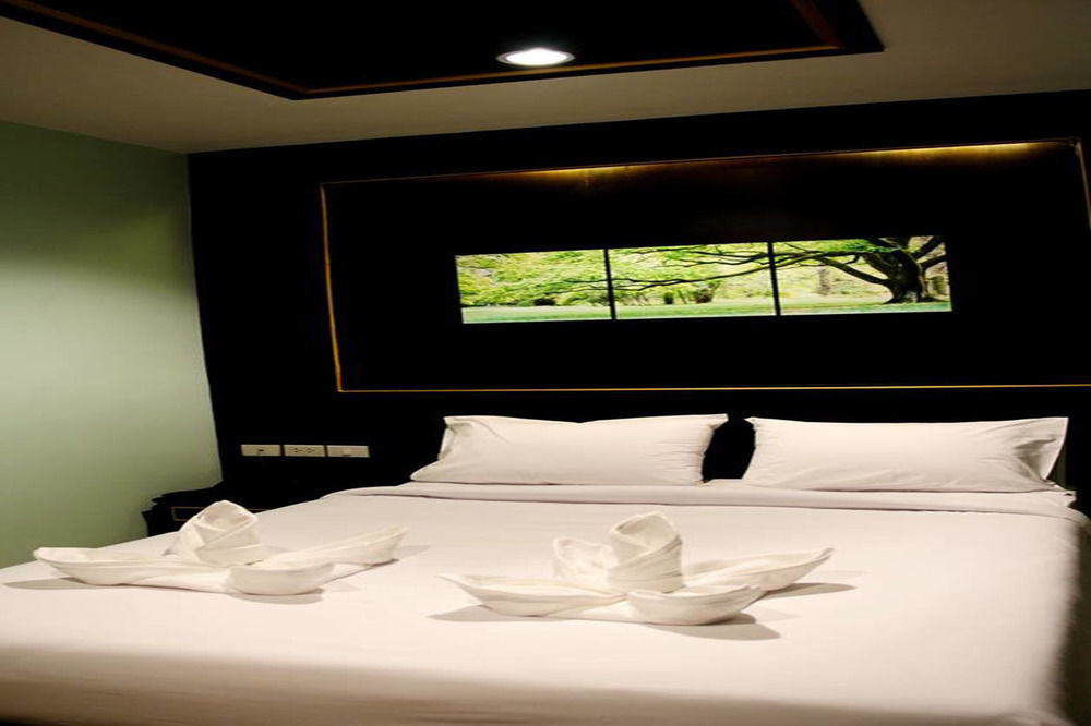 Thung Song Metro Hotel & Spa מראה חיצוני תמונה